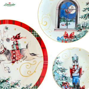 Assiettes en céramique personnalisables avec bordure dorée, motif renne de Noël, vaisselle à carreaux pour les fêtes, pour restaurants et cadeaux festifs - Product Image 1