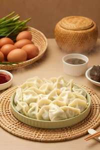Albóndigas hervidas del Festival Chino con sabor picante y salado, una comida congelada favorita <span class=keywords><strong>de</strong></span> la familia, amada <span class=keywords><strong>por</strong></span> adultos y niños - Product Image 2