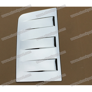 Moldura de Pilar Trasero Cromado Derecho <span class=keywords><strong>para</strong></span> <span class=keywords><strong>Nissan</strong></span> QUON <span class=keywords><strong>para</strong></span> Camión UD QUON, Repuestos de Carrocería - Product Image 4
