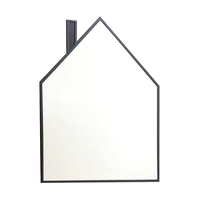 Pizarra Magnética de Doble Cara Maxwell con Marco de Madera y Pizarra para Dibujar, Superficie Ecológica, 90x120cm, Forma de Casa para Niños