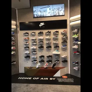 Exibição de parede esporte da loja do sapato design fixação