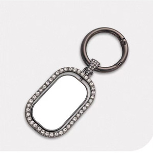 Porte-clés personnalisé promotionnel double face en métal vierge avec strass, porte-clés rotatif pour sublimation - Product Image 6