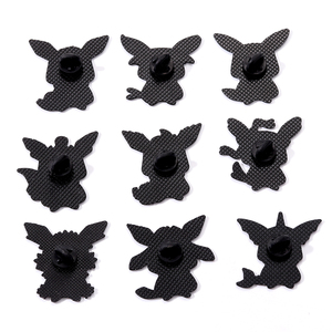 Yini Nhà Sản Xuất Bán Buôn Tùy Chỉnh Chất Lượng Cao Kẽm Hợp Kim Epoxy Nhựa Phim Hoạt Hình Men Pin-Vibrant & Bền Sưu Tập Ve Áo Huy Hiệu - Product Image 6