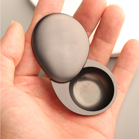 Boîte d'emballage carrée en alliage de zinc de haute qualité pour parfum solide et blush, avec logo personnalisé et matériaux recyclés