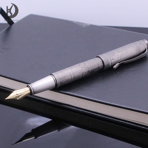 Pluma estilográfica de plata real corrosiva antigua de lujo, diseño de cuerpo, regalo de recuerdo de país, logotipo, pluma estilográfica de metal de peso pesado para Arabia Saudita - Product Image 4