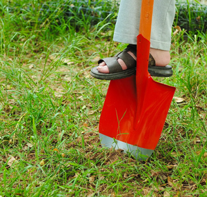 Оптовая продажа, красная садовая лопатка, Легкая металлическая лопатка для снега, круглая лопатка для сельского хозяйства, кемпинга - Product Image 5