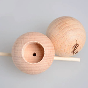 Diffusore in legno <span class=keywords><strong>di</strong></span> <span class=keywords><strong>faggio</strong></span> lucido top cappello rotondo con disegno foglia Laser - Product Image 2