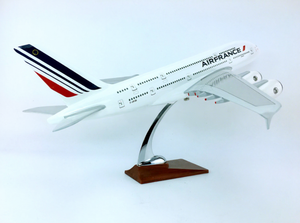 Modèle <span class=keywords><strong>d</strong></span>'<span class=keywords><strong>avion</strong></span> en résine Airbus A380 <span class=keywords><strong>Air</strong></span> <span class=keywords><strong>France</strong></span> 45 cm 1/160 avec ailes fixes et support <span class=keywords><strong>d</strong></span>'exposition - Product Image 6
