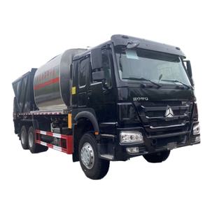 Camion à joint de gravier synchrone Howo 10 roues asphalte bitume synchrone puce scellant épandeur camion à vendre - Product Image 1