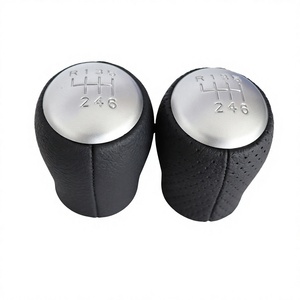 Palanca de Cambios de Cuero Negra Ergonómica para Nissan Qashqai DZ19 Q1-3 - Product Image 1