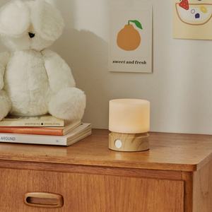 โคมไฟกลางคืนแบบ USB ดีไซน์สร้างสรรค์ พร้อมหน้าจอดิจิตอล ปรับความสว่างได้ ใช้ในห้องนอน สำหรับให้นมบุตร ชาร์จไฟได้ หมุนได้ - Product Image 3