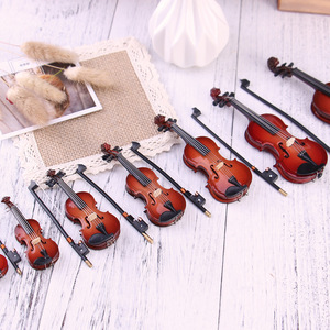 Vente en gros mini instrument de <span class=keywords><strong>violon</strong></span> en bois modèle ornement bibelots ornements de noël en bois articles de décoration maison pour cadeau - Product Image 3
