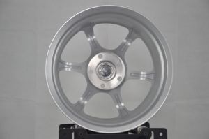Rines <span class=keywords><strong>de</strong></span> Aleación Personalizados Plateados <span class=keywords><strong>de</strong></span> 15 Pulgadas 4x100 4x114.3 6.5J, Fundición a <span class=keywords><strong>Baja</strong></span> <span class=keywords><strong>Presión</strong></span>, Diseño Cóncavo Profundo para Autos <span class=keywords><strong>de</strong></span> Pasajeros, JDM Hatchback - Product Image 2