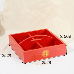 ถาดไม้เคลือบเงาแบบ<span class=keywords><strong>แบ่ง</strong></span>ช่อง 4 ช่อง สำหรับใส่ผลไม้อบแห้ง กล่องของขวัญงานแต่งงาน และเก็บอาหาร สไตล์คลาสสิก มีสินค้าในสต็อก - Product Image 1