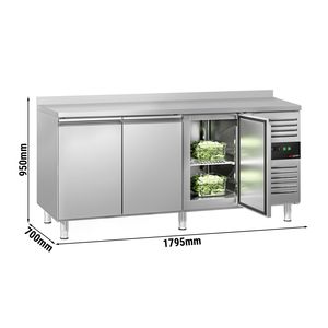 โต๊ะเตรียมอาหารแช่เย็น GGM Gastro รุ่น ECO-1795x700mm ประตูสามบาน ขอบยกสูง ระบบละลายน้ำแข็งอัตโนมัติ อุณหภูมิ +4C +10C ระดับพลังงาน A+++ - Product Image 2