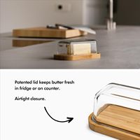 Plateau à beurre personnalisable en bois naturel/bambou avec couvercle en verre transparent