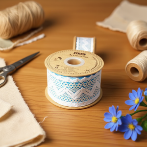 Strisce di pizzo ILAN 6,0 cm x 6 m bianche per artigianato e decorazioni - Product Image 2