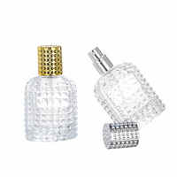 Flacon de parfum en verre transparent rechargeable de luxe personnalisé avec logo, 30 ml, 50 ml, 100 ml, flacons de parfum ronds avec emballage en boîte