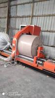 Hochgeschwindigkeits-Sägeblatt-Papierschneidemaschine Kraftpapier-Jumbo-Rollen-Schneidemaschine für Papierkernproduktion