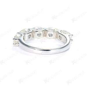 Anillos de Moissanita de 2.5CTW para Mujer, Oro Amarillo Sólido de 18K, 14K, 10K, Ovalado de 4*6MM, D/VVS1, Joyería Fina para Compromiso y Boda - Product Image 4