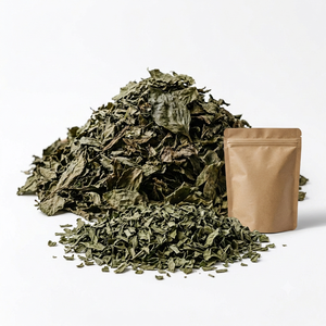 Feuilles de basilic naturelles de qualité supérieure emballées dans des sachets refermables - Product Image 1