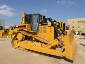 รถดันดิน CAT D8R มือสอง ยี่ห้อ Tough Ripper เครื่องจักรกลหนักที่มั่นคง สำหรับงานเจาะดินแข็งและคลายดินหิน - Product Image 3