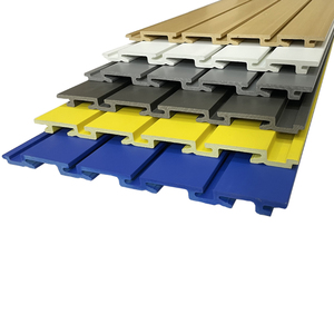 Nhiệm vụ nặng nề PVC nhà để xe slatwall Panels 4x8 feet phong cách công nghiệp rãnh Bảng điều khiển tường tấm ẩn ốc vít không thấm nước Tính năng - Product Image 6