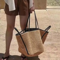 Nouveau chaud grande capacité décontracté plaine sac fourre-tout sac à main doux herbe naturelle tissé plage paille sac à la main femmes raphia sacs de plage