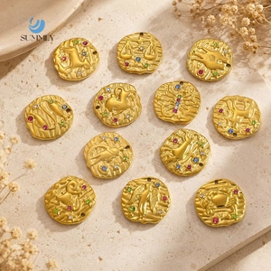 SUMMLY Ciondolo a Moneta Ondulata Irregolare con 12 Segni Zodiacali in Acciaio Inossidabile, Placcato Oro 18K con Zirconi, per Creazione Gioielli Fai da Te e Braccialetti - Product Image 1