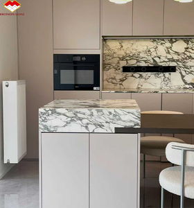 رخام أرابيسكاتو فاجلي الإيطالي الأبيض، ألواح كبيرة حديثة مصقولة، سطح مطبخ طبيعي، جزيرة مطبخ مقاومة للماء ومتينة وصديقة للبيئة - Product Image 1