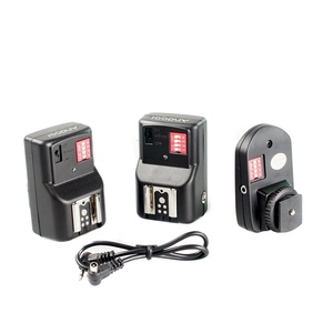 Andoer Universal 16 Channels Radio Wireless Remote Speedlite <strong>Flash</strong> Trigger 1 <strong>Transmitter</strong> &amp; 2 Receivers - Product Image 1