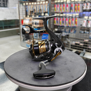 Carrete de Pesca Giratorio Ultraligero <span class=keywords><strong>Shimano</strong></span> 22 BB-X Rinkai SP con <span class=keywords><strong>Freno</strong></span> de Palanca para Pesca de Pescada Negra en Roca y Pesca en Agua Salada - Product Image 6