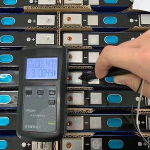 Pin Lithium Iron Phosphate hình chữ nhật hiệu suất cao 105Ah 3.2V, phù hợp cho xe điện năng lượng mặt trời - Product Image 4