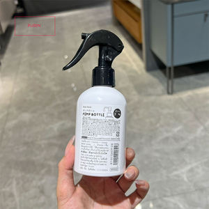 En Stock 200ml 250ml 350ml & 500ml Botella <span class=keywords><strong>de</strong></span> bomba <span class=keywords><strong>de</strong></span> spray blanca y negra transparente con pequeños <span class=keywords><strong>ratones</strong></span> para uso <span class=keywords><strong>de</strong></span> peluca - Product Image 3