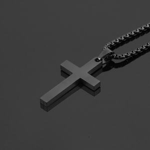 Collar con Colgante de Cruz de Acero Inoxidable Chapado en Oro Negro y IP de Alto Brillo con Diamante, Joyería Sencilla para Regalo - Product Image 3