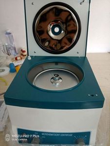 Centrífuga para Hematocrito <span class=keywords><strong>de</strong></span> 1200 RPM con Lector, Centrífuga para <span class=keywords><strong>Plasma</strong></span> <span class=keywords><strong>Rico</strong></span> <span class=keywords><strong>en</strong></span> <span class=keywords><strong>Plaquetas</strong></span> (PRP) - Product Image 4