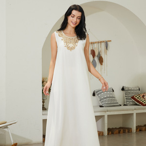 <span class=keywords><strong>Elegante</strong></span> marocchino Abaya oro in rilievo decorazione floreale traspirante due pezzi Set <span class=keywords><strong>caftano</strong></span> per l'estate per Eid primavera autunno medio - Product Image 3