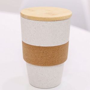 แก้วกาแฟคุณภาพสูงแบบ OEM ใช้ซ้ำได้ ขนาด 350 มล. 420 มล. ทำจากวัสดุฟางข้าวสาลี พร้อมฝาไม้ไผ่และด้ามจับไม้ก๊อก - Product Image 2