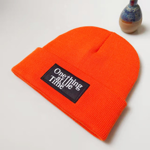 Boina de lana con parche personalizado, gorro liso Multicolor con puños, para <span class=keywords><strong>invierno</strong></span>, <span class=keywords><strong>2023</strong></span> - Product Image 3
