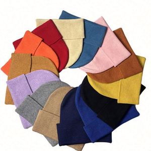 Bonnet d'hiver en acrylique jacquard 100% tricoté avec broderie logo personnalisé pour homme et femme - Product Image 1