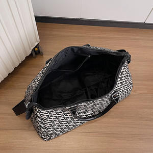 Nouveau sac de voyage de luxe pour courtes distances avec deux fermetures éclair, grande capacité, à porter à la main ou à l'épaule, pour femmes - Product Image 4