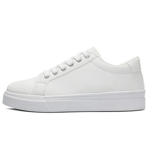 <span class=keywords><strong>Zapatillas</strong></span> Clásicas Blancas Puras para Hombre 2026, Alta Calidad, Precio Bajo, Cuero PU, Escolares, Juveniles, Casuales, Gran <span class=keywords><strong>Venta</strong></span> en Línea, Diseño de Marca - Product Image 5
