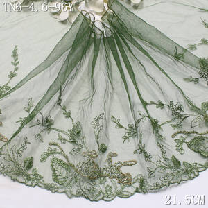 Passamaneria in pizzo ricamato con fiori in rete verde morbida, design leopardato metallizzato argento brillante Wild Garden, 21 cm, per lingerie sexy da donna - Product Image 6