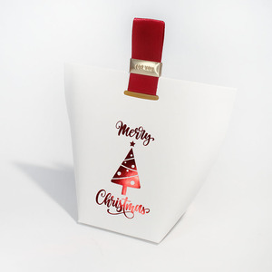 Wholesale Low MOQ 6x6x10cm Small Gift Bag Christmas Present Packaging Bag <b>Paper</b> Shopping Bags for Small Business - Product Image 5