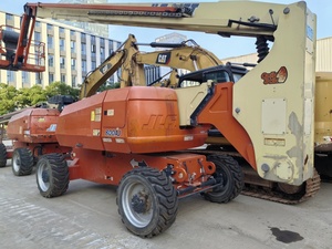Б/у дизельный подъемник JLG EC600 с прямой стрелой, высота подъема 26 м, максимальная горизонтальная вылетающая длина 13,54 м, рабочая платформа для оператора. - Product Image 6