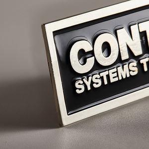 <span class=keywords><strong>Targhetta</strong></span> con etichetta in <span class=keywords><strong>metallo</strong></span> di alta qualità adesiva 3D <span class=keywords><strong>targhetta</strong></span> in <span class=keywords><strong>metallo</strong></span> autoadesiva - Product Image 2