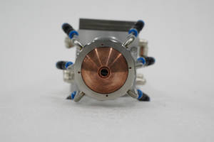 Tête de revêtement laser <span class=keywords><strong>pour</strong></span> le durcissement et la réparation de surfaces métalliques Câble à fibre optique Connecteur QBH QD et LOE 6KW -12KW - Product Image 4