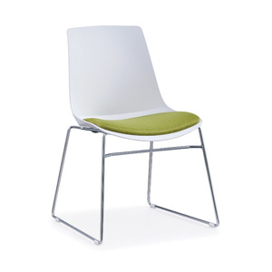 เก้าอี้พลาสติก PP สีขาวคุณภาพสูงทันสมัยมีพนักพิงทนทานสำหรับโรงแรมร้านอาหารห้องประชุมกาแฟกลางแจ้ง - Product Image 5