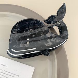 กิ๊บติดผมอะซิเตทสีดำขาวน้ำเงินคุณภาพสูง ดีไซน์น่ารักลายสัตว์ทะเล วาฬ ฉลาม เครื่องประดับผมทันสมัยสำหรับผู้หญิง - Product Image 6