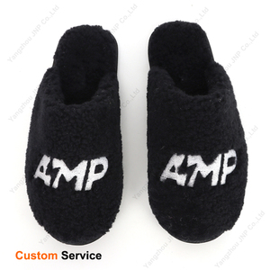 Logo ricamato personalizzato da <span class=keywords><strong>uomo</strong></span> sfocato inverno soffice pile nero Shearling pelliccia scivoli pantofole produttore - Product Image 1